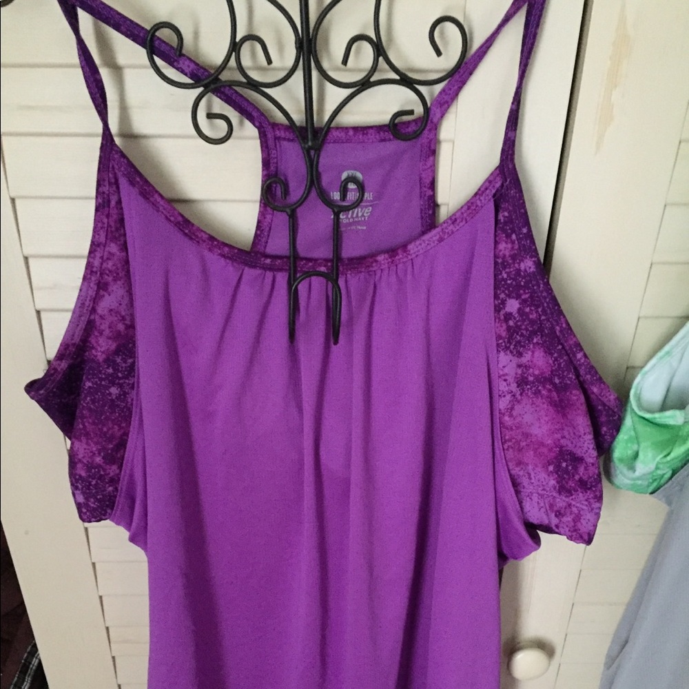 Old navy active